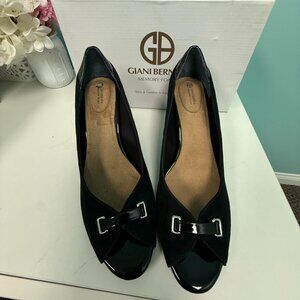 COPY - Giani bernini valii memory foam pumps peep toe shoes in black size 8.5